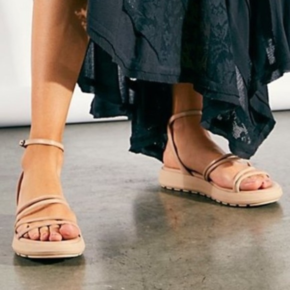 NWB Free People Vivienne Leather Strappy Platform Sandal Coral Sand Size 38 - Picture 1 of 10